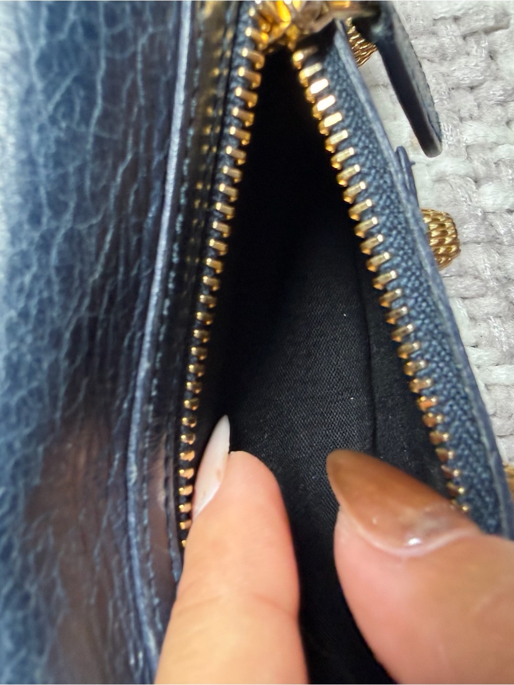 Authentic BALENCIAGA Anthracite Lambskin Leather Classic Money Wallet - Picture 16 of 16